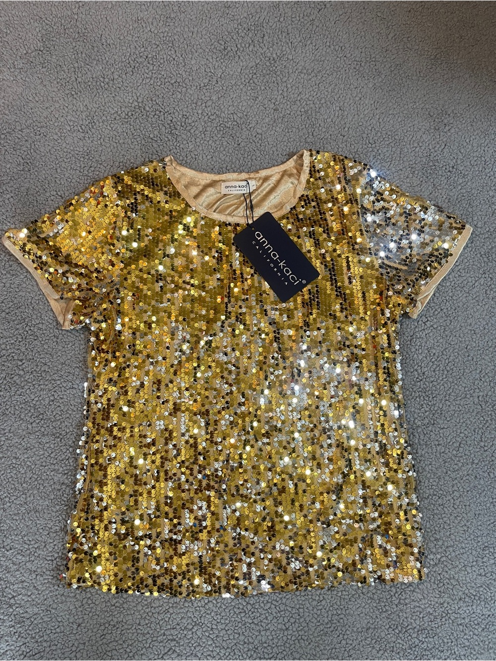 Anna-Kaci Gold Sequin Short Sleeve Top